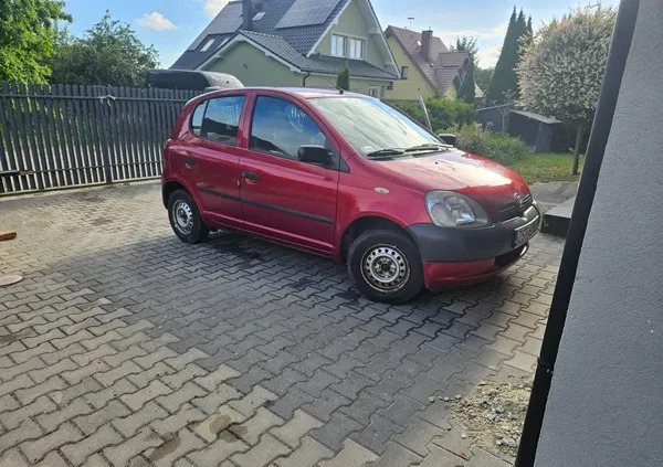 samochody osobowe Toyota Yaris cena 7999 przebieg: 129000, rok produkcji 2002 z Korfantów